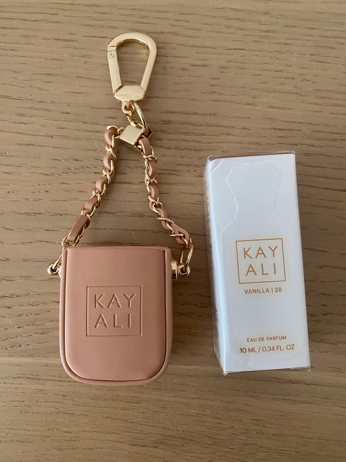 Kayali mini perfume bag sleutelhanger + Vanilla parfum, Ophalen of Verzenden, Nieuw