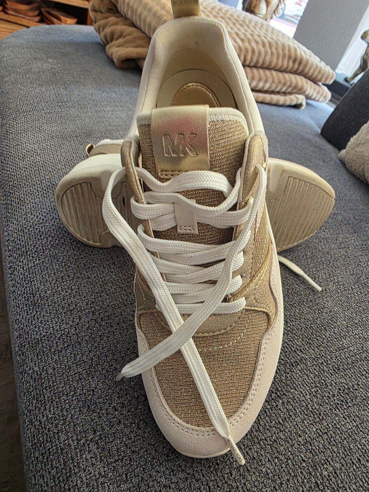 te koop zgan Michael Kors sneakers maat 36 - Goud/Beige, Michael Kors, Beige, Ophalen of Verzenden, Sneakers of Gympen