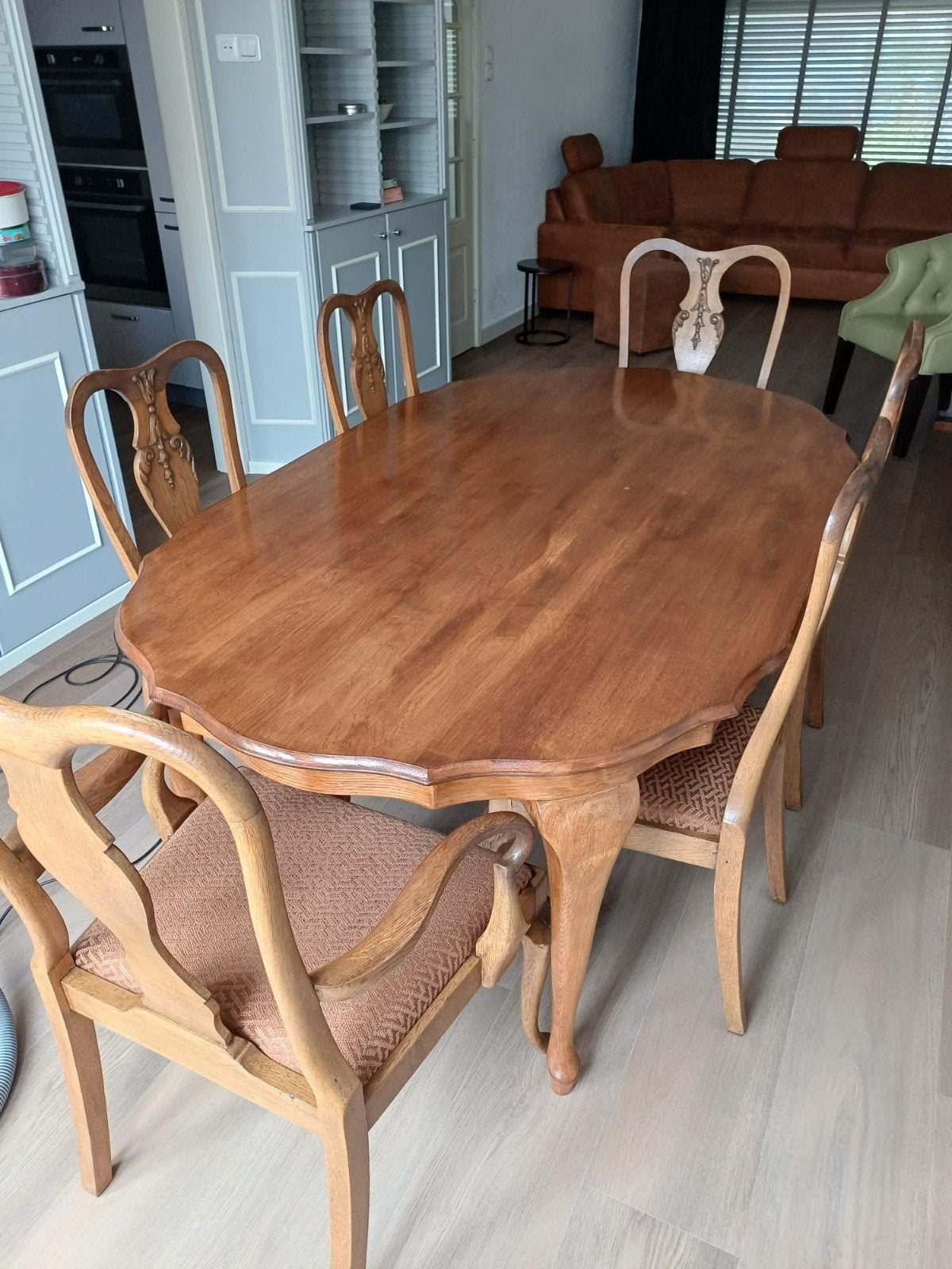 Antieke eetkamerstoelen en tafel, Huis en Inrichting, Complete eetkamers, Ophalen, Gebruikt, Klasiek, 4 tot 6 stoelen