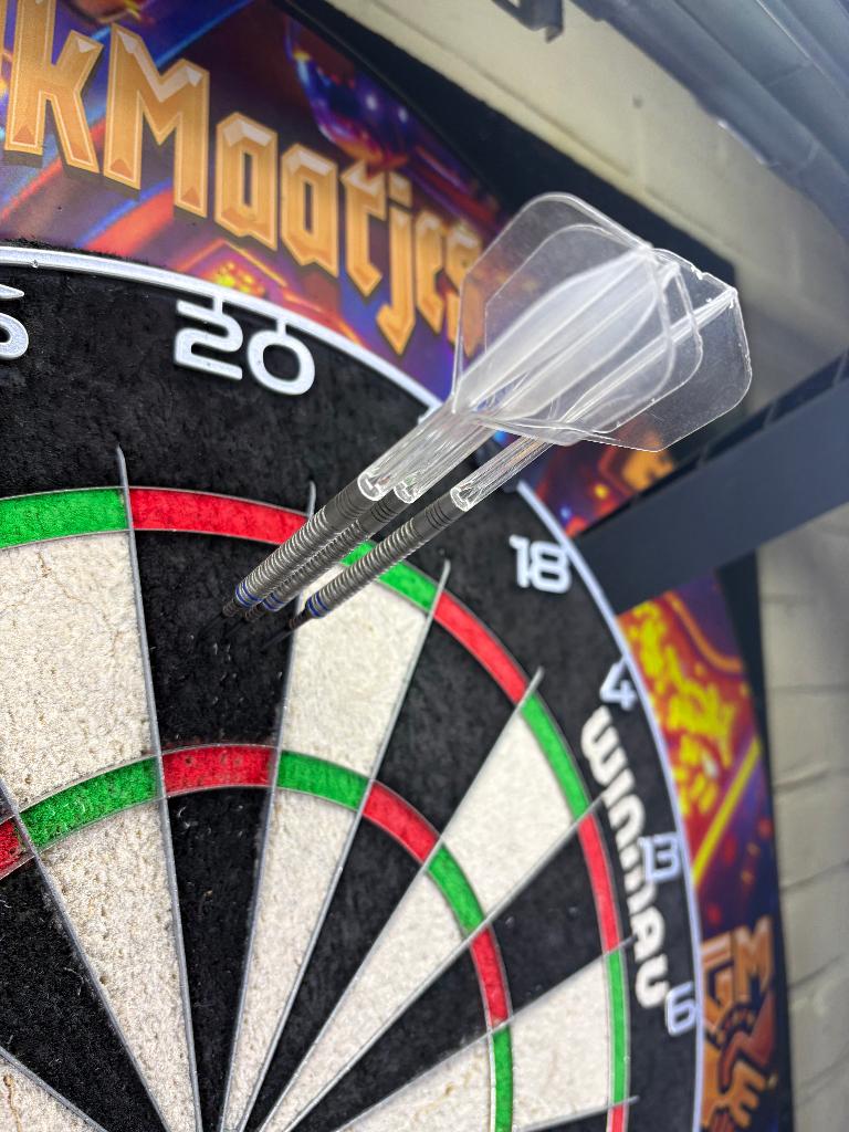Dartpijlen Unicorn Gary Anderson Phase 6 23 gram, Ophalen of Verzenden, Gebruikt, Pijlen