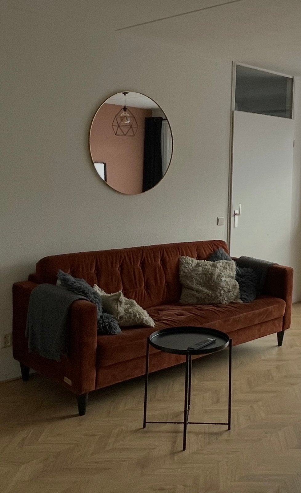 3zits terracotta bank velvet, mag zsm weg voor klein prijsje, Huis en Inrichting, Banken | Sofa's en Chaises Longues, Ophalen