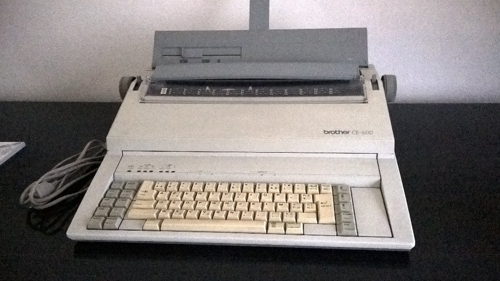 Electrisch type machine : Brother CE 600, Ophalen of Verzenden, Gebruikt
