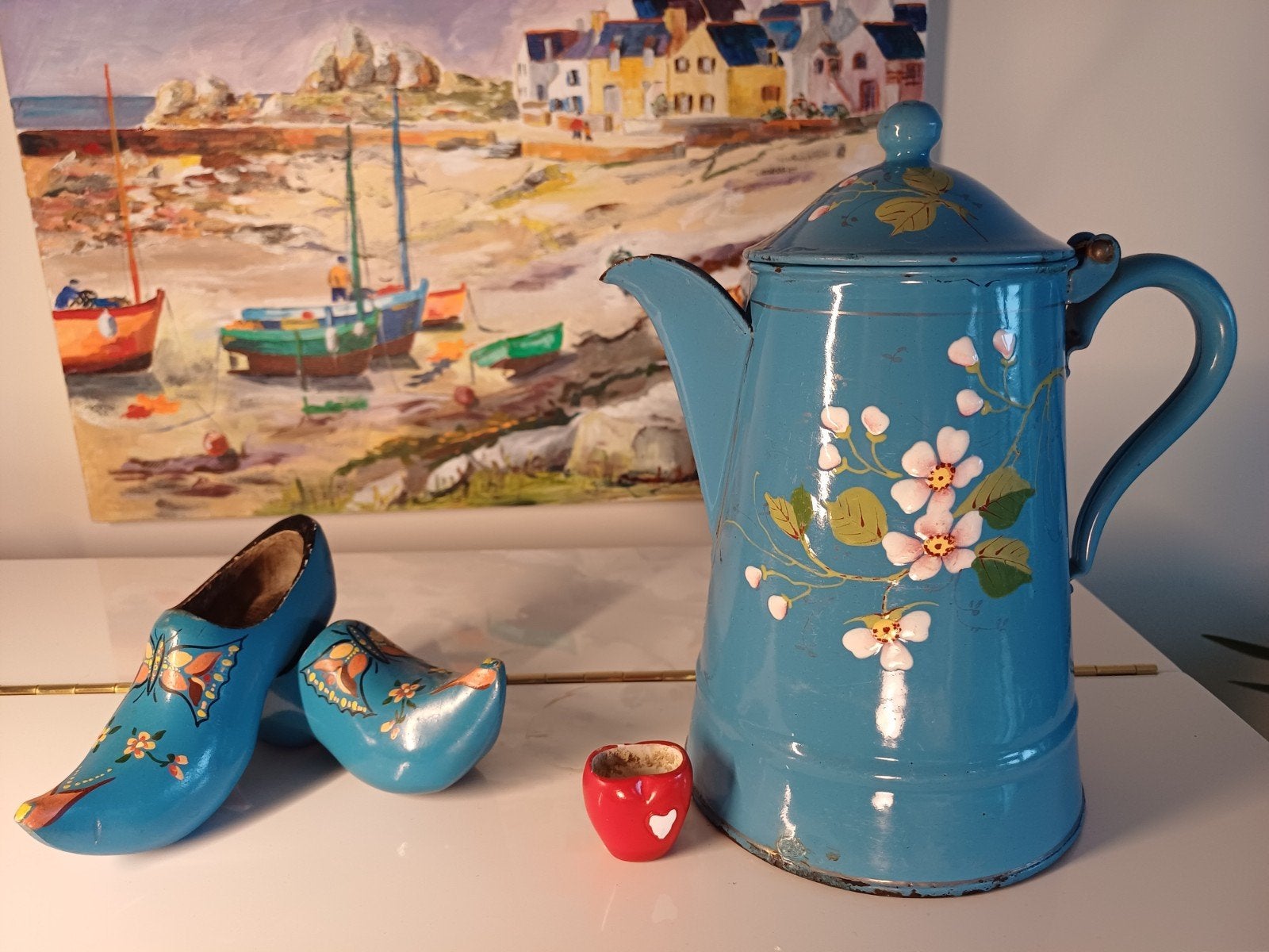 Frans blauw koffiepotje met handbeschilderde bloemen, Antiek en Kunst, Antiek | Vazen, Ophalen of Verzenden