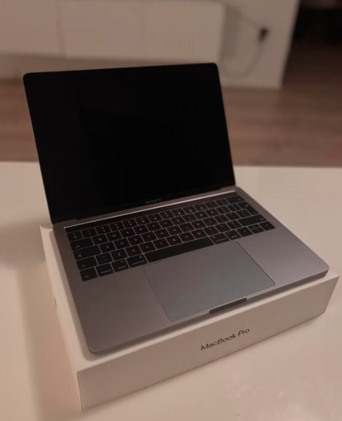 Macbook Pro 13 TOUCHBAR Retina 16GB Ram  512GB Ssd APPLE air, Computers en Software, MacBook Pro, Qwerty, 13 inch, 512 GB