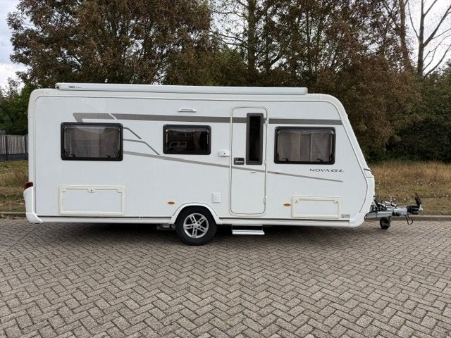 Eriba Nova 485 GL Mover Luifel Fietsenrek, Rondzit, Bedrijf, Vast bed, Eriba
