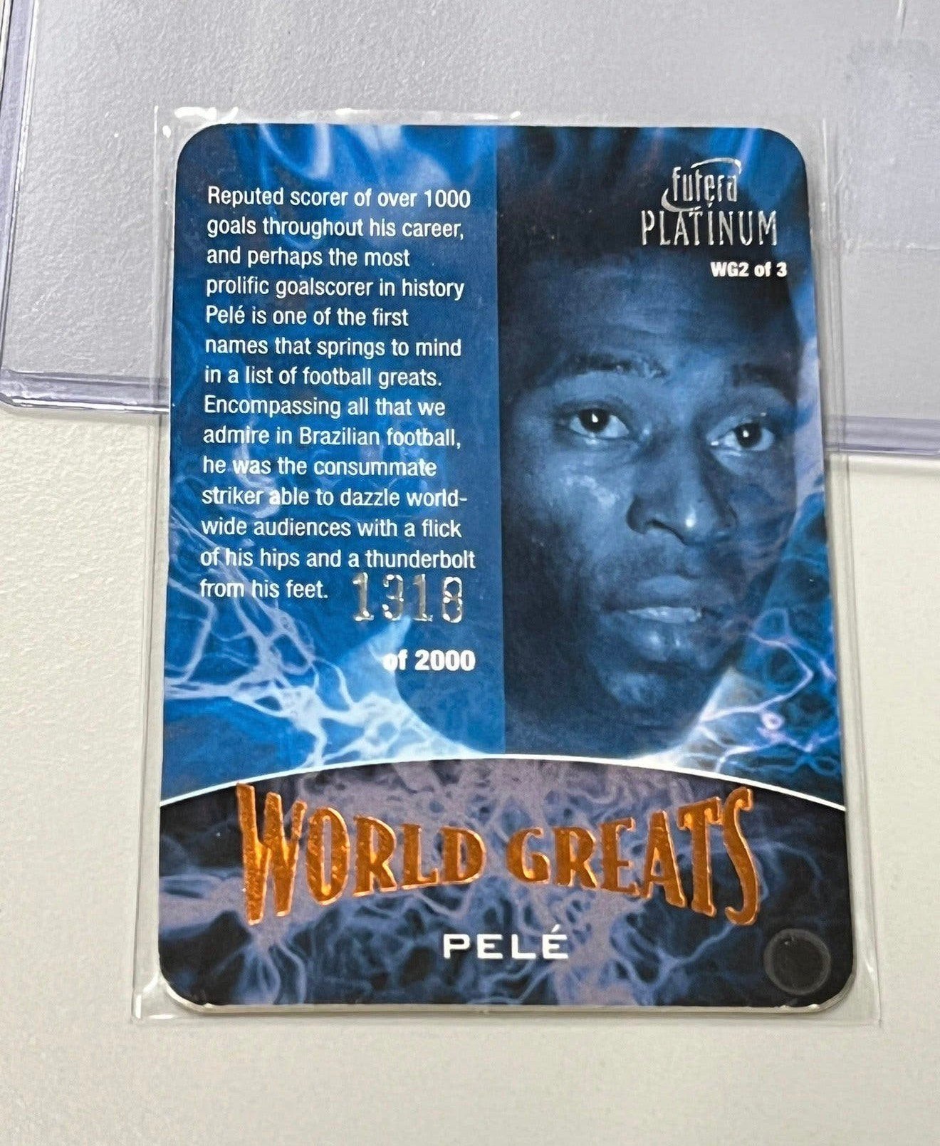 PELE Futera Platinum 01 WORLD GREATS 1318-2000 voetbal kaart, Buitenlandse clubs, Spelerskaart, P, P