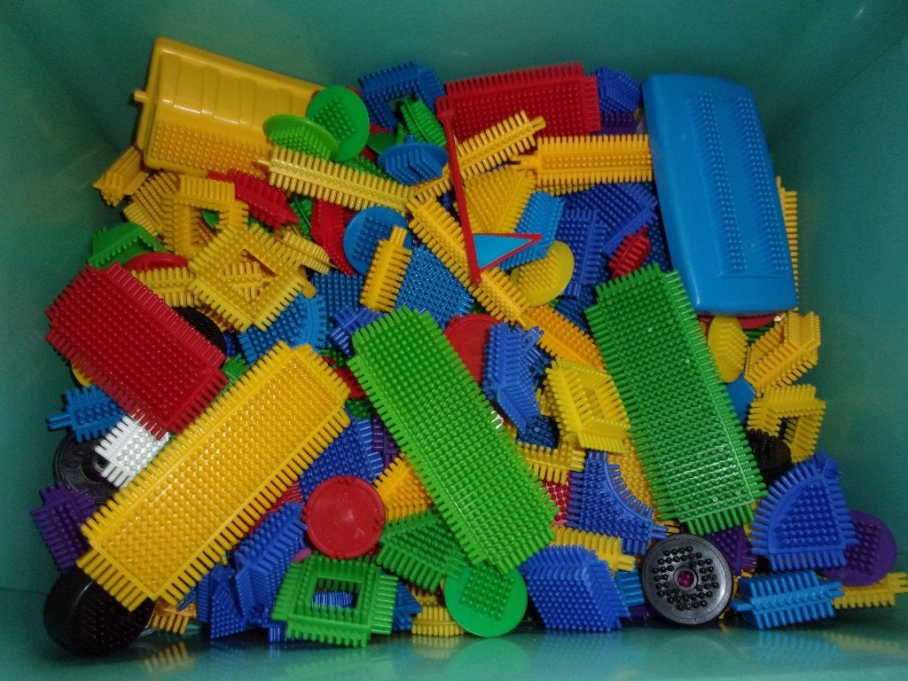 NOPPER 250 delen in opbergbox, Ophalen of Verzenden, Zo goed als nieuw, Nopper