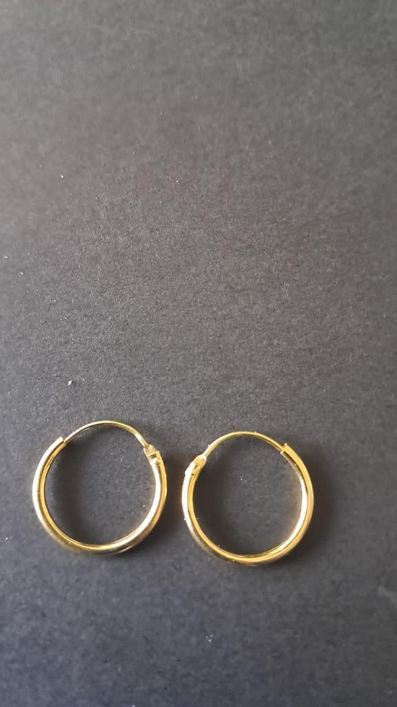 Gouden oorringen - Klassiek en elegant, Sieraden, Tassen en Uiterlijk, Oorbellen, Ophalen of Verzenden, Zo goed als nieuw, Goud