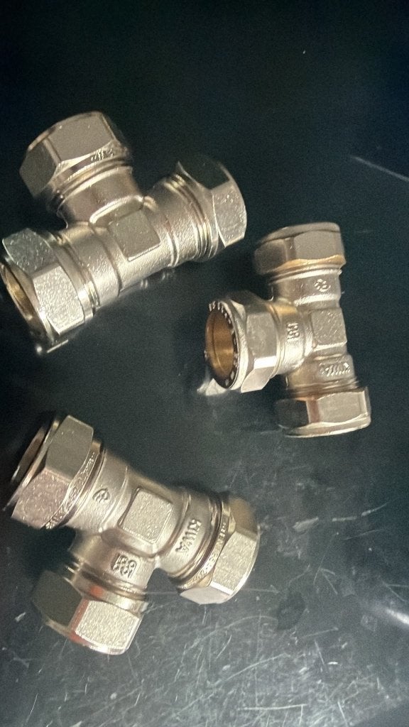 10 stuks T-stukken vernikkeld 22x22x22 mm, Ophalen, Nieuw, Minder dan 60 cm, Minder dan 30 cm