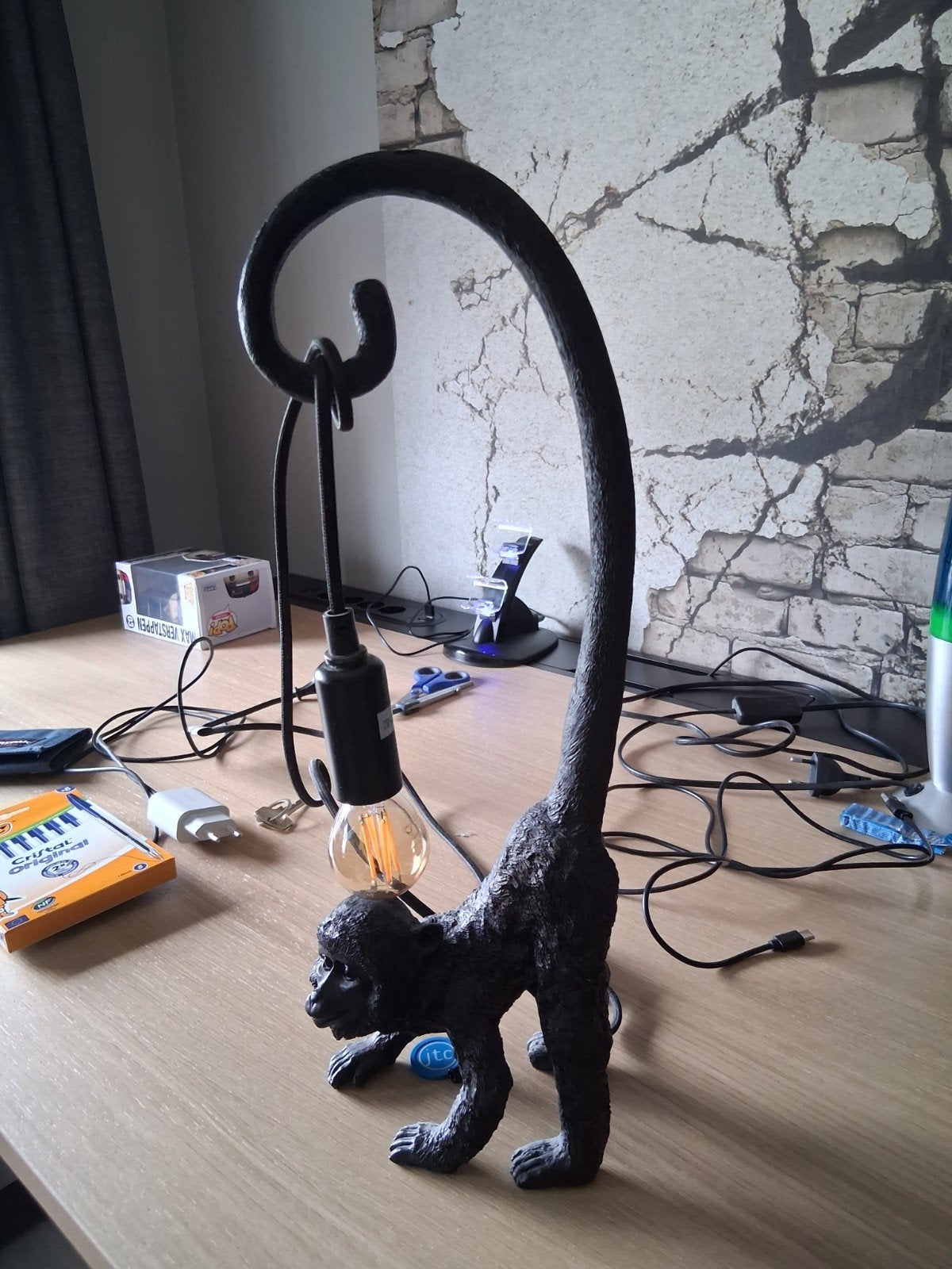 Unieke Schemerlamp Aap - Zwart, Decoratieve Tafellamp, Kunststof, Gebruikt, Overige merken, Zwart