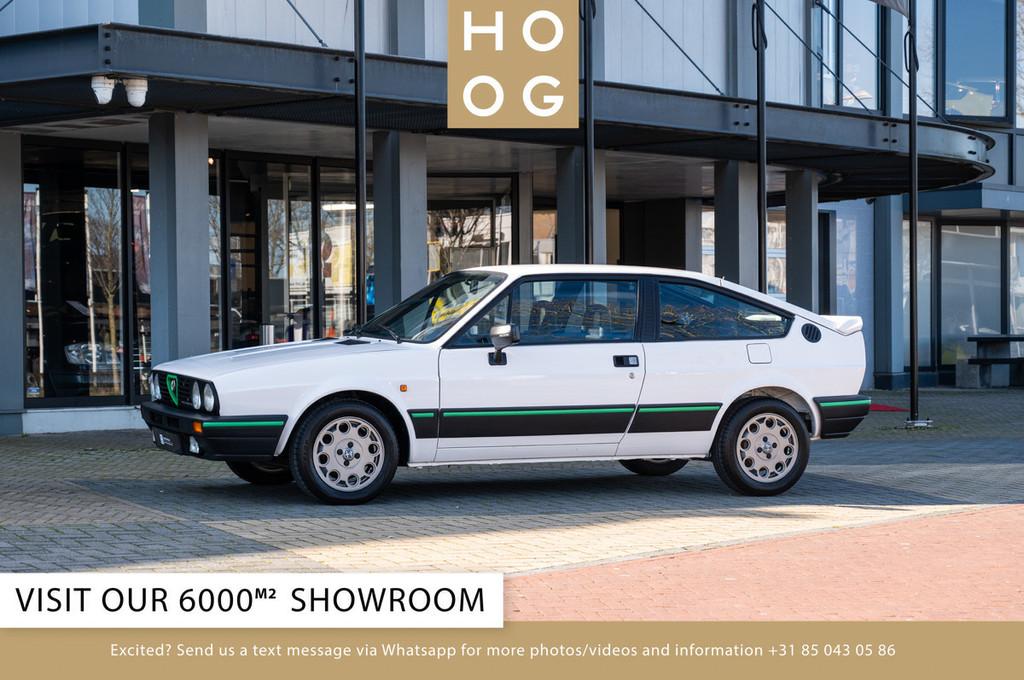 Alfa Romeo Sprint 1.5 QV (bj 1986), Stof, Zwart, Overige kleuren, 4 stoelen