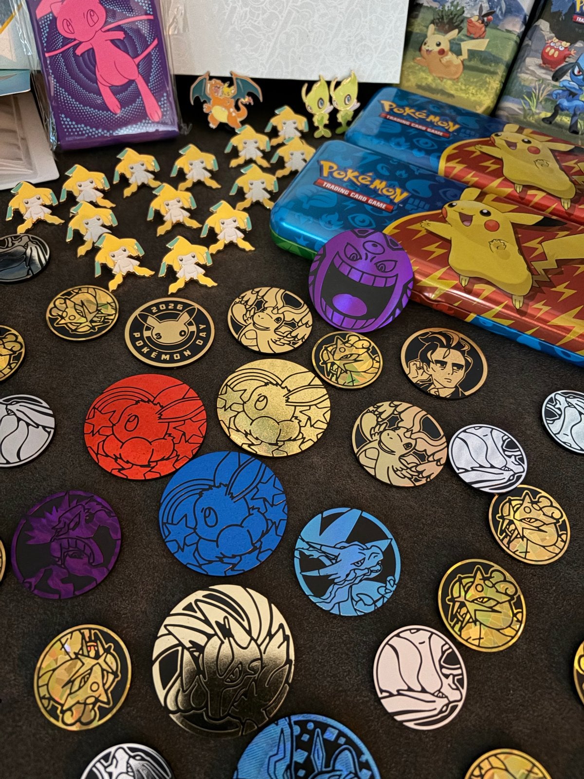 Pokémon Accessoires: Ultra Premium Boxen, Tins, Sleeves, Ophalen of Verzenden, Gebruikt, Overige typen