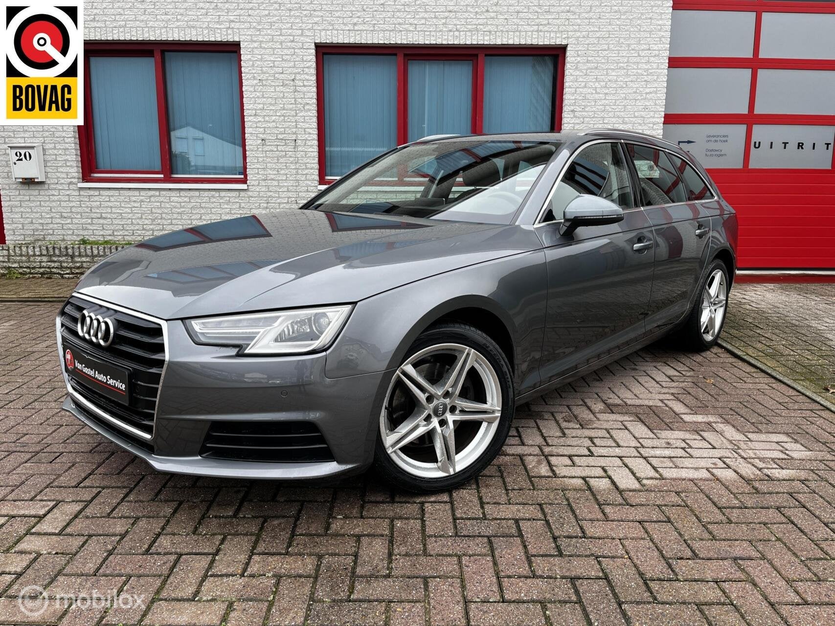 Audi A4 Avant 1.4 TFSI AVANT/AUTOMAAT/DIG COCKPIT/NAVI, Auto's, Stof, Gebruikt, 4 cilinders, 150 pk