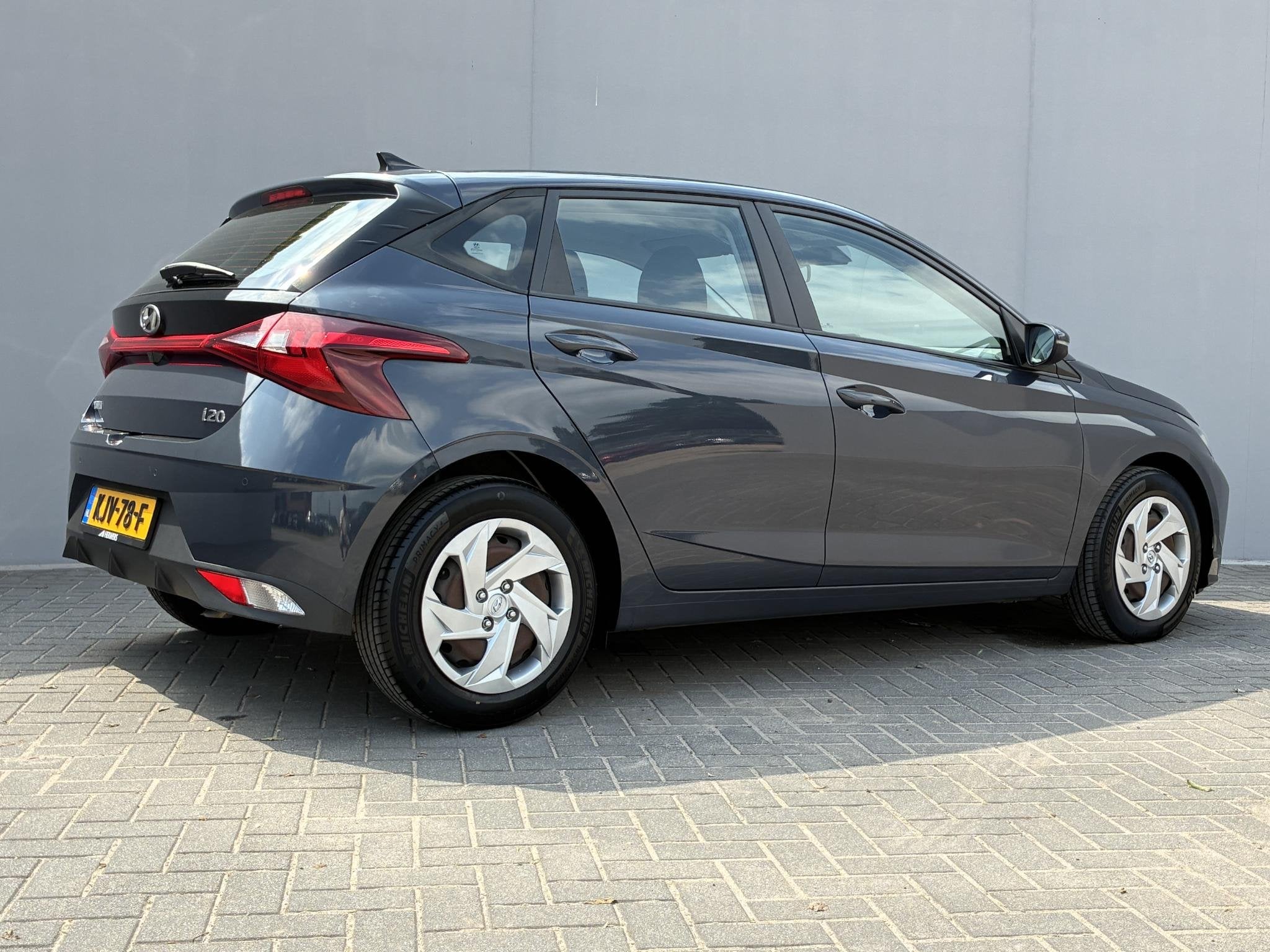 Hyundai i20 1.0 T-GDI Comfort / Navigatie d.m.v. Apple Carpl, Auto's, Hyundai, Gebruikt, Euro 6, 1110 kg, 19 km/l