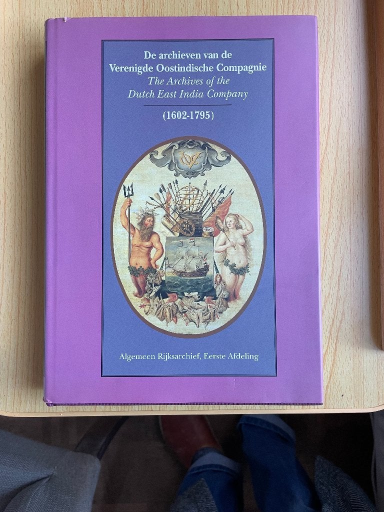De Archieven van de Verenigde OostIndische Compagnie, Ophalen of Verzenden, Zo goed als nieuw, Diverse Auteurs