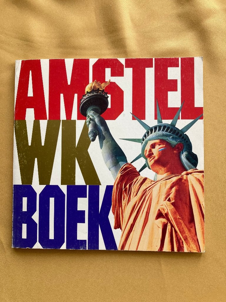 Amstel WK94 boek, Ophalen of Verzenden, Zo goed als nieuw, Buitenlandse clubs, Boek of Tijdschrift