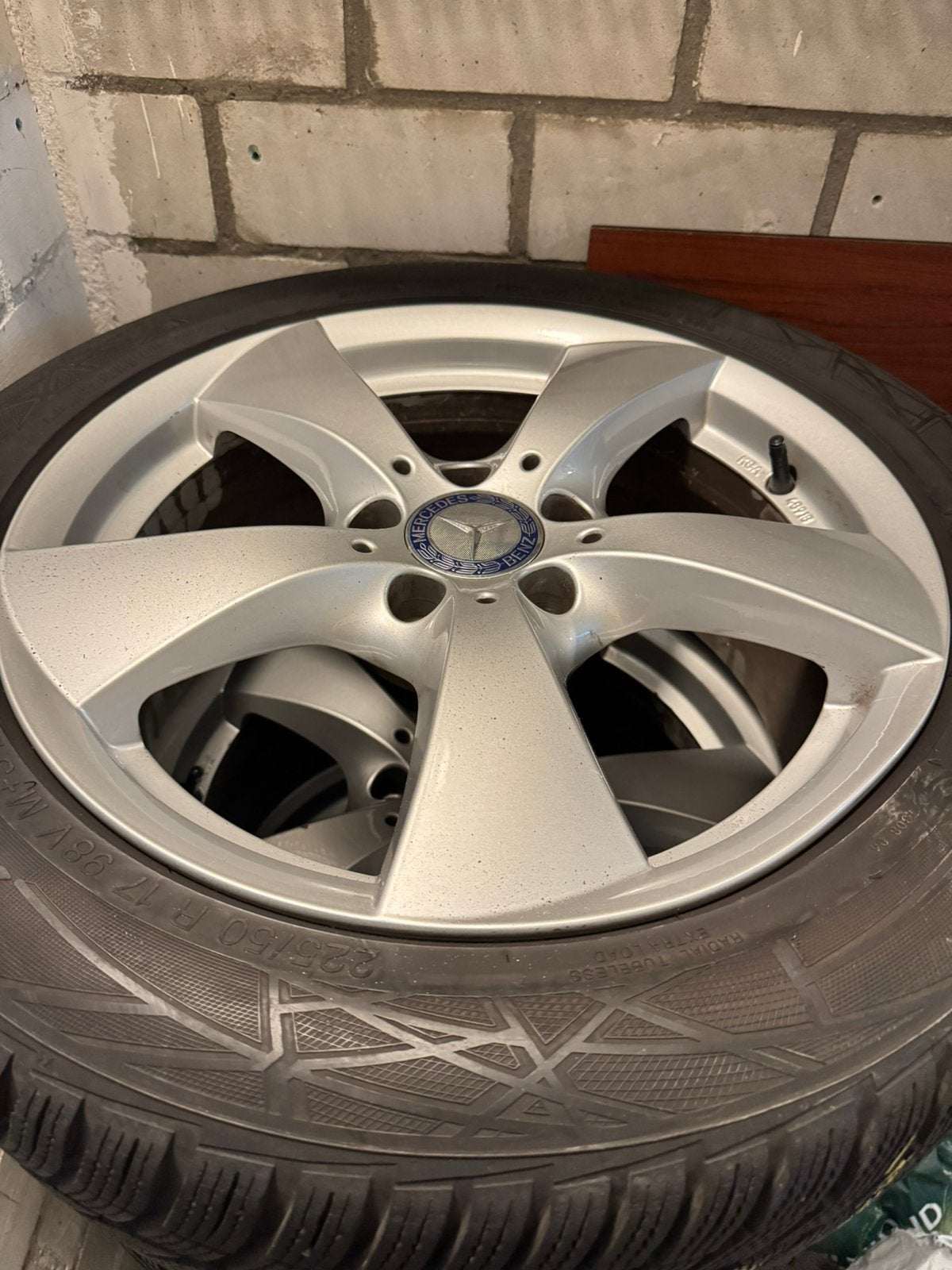 17 inch Borbet TB Velgen + Vredestein Winterbanden 6mm 5x112, Ophalen, Velg(en), 17 inch, Winterbanden