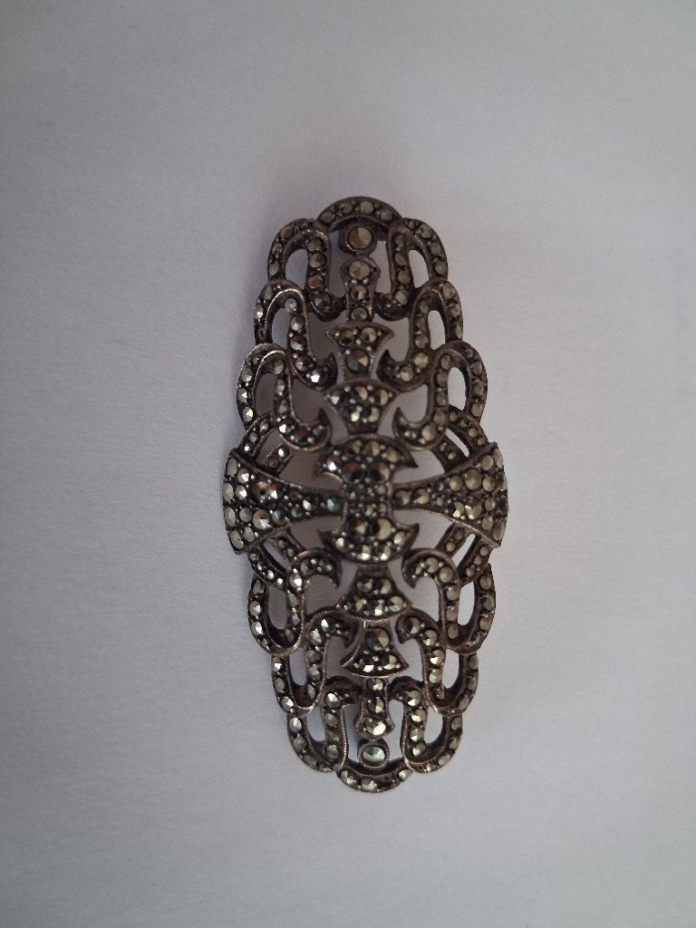 Antieke zilveren art deco broche met markasiet steentjes, Ophalen of Verzenden, Zilver, Broche, Met edelsteen