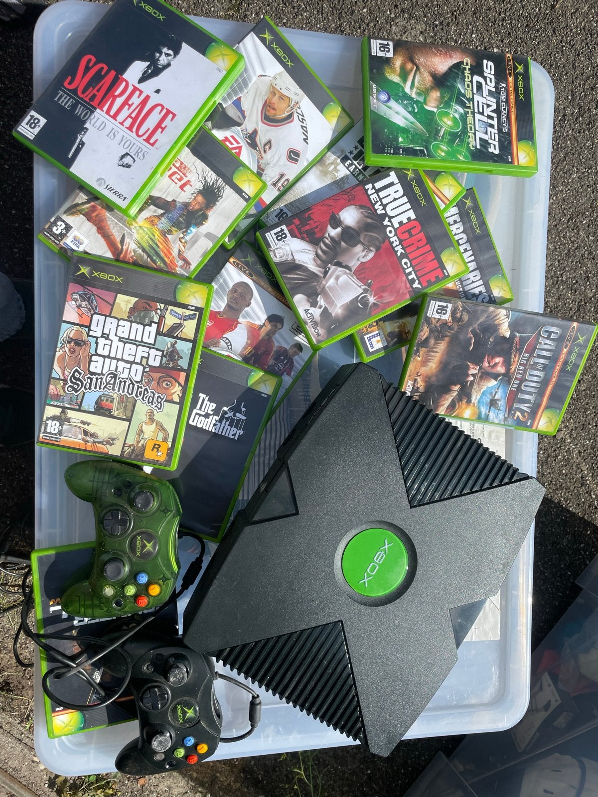 Xbox Original met 12 spellen en 2 controllers, Spelcomputers en Games, Ophalen, Gebruikt, Vanaf 18 jaar, Overige genres