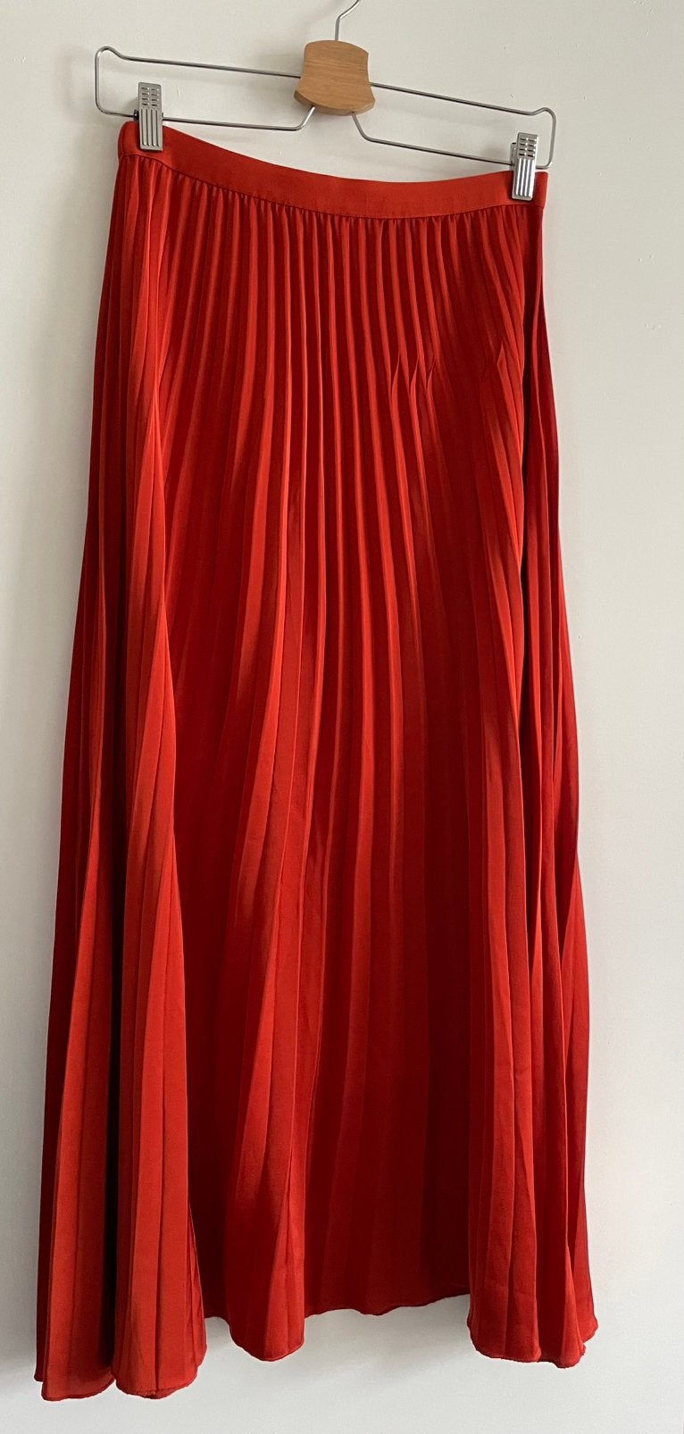 Plissé rok, Kleding | Dames, Rokken, Ophalen of Verzenden, Zo goed als nieuw, Maat 36 (S), Rood