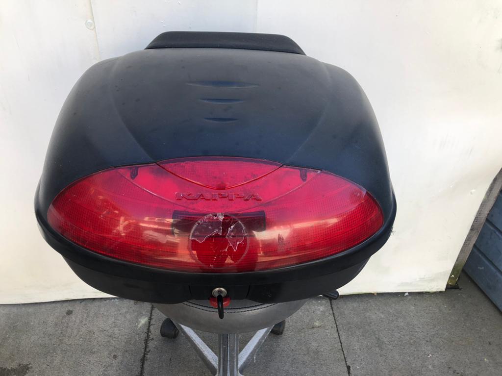 t.k kappa topkoffer past op alle motoren kan 2 helms erin, Motoren, Ophalen of Verzenden, Gebruikt