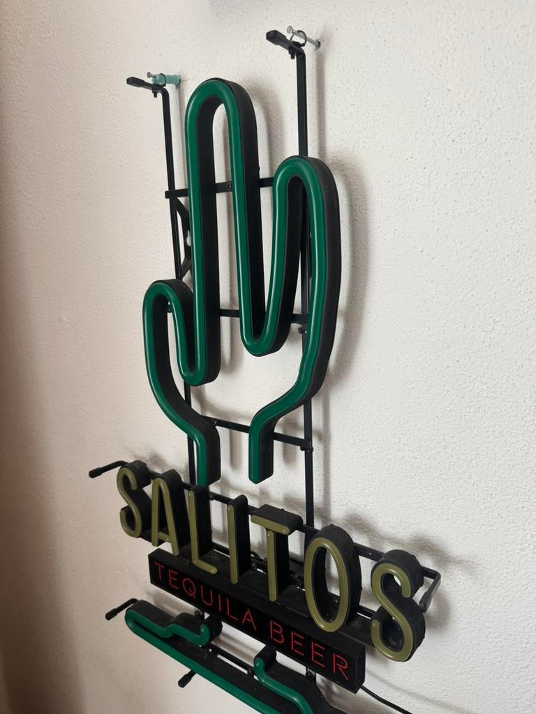 Salitos Tequila beer, Ophalen of Verzenden, Zo goed als nieuw, Lichtbak of (neon) lamp