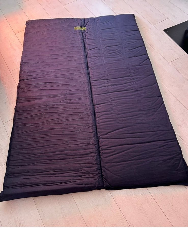 Luchtbed goldcamp selfinflatable 190x140, Ophalen, Zo goed als nieuw, 2-persoons