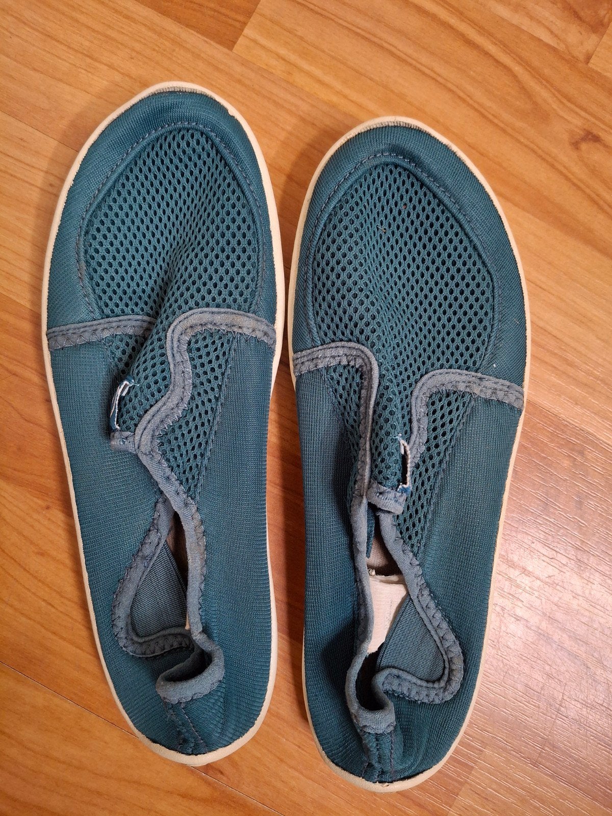 Waterschoenen - gratis op te halen, Kinderen en Baby's, Kinderkleding | Schoenen en Sokken, Ophalen, Gebruikt