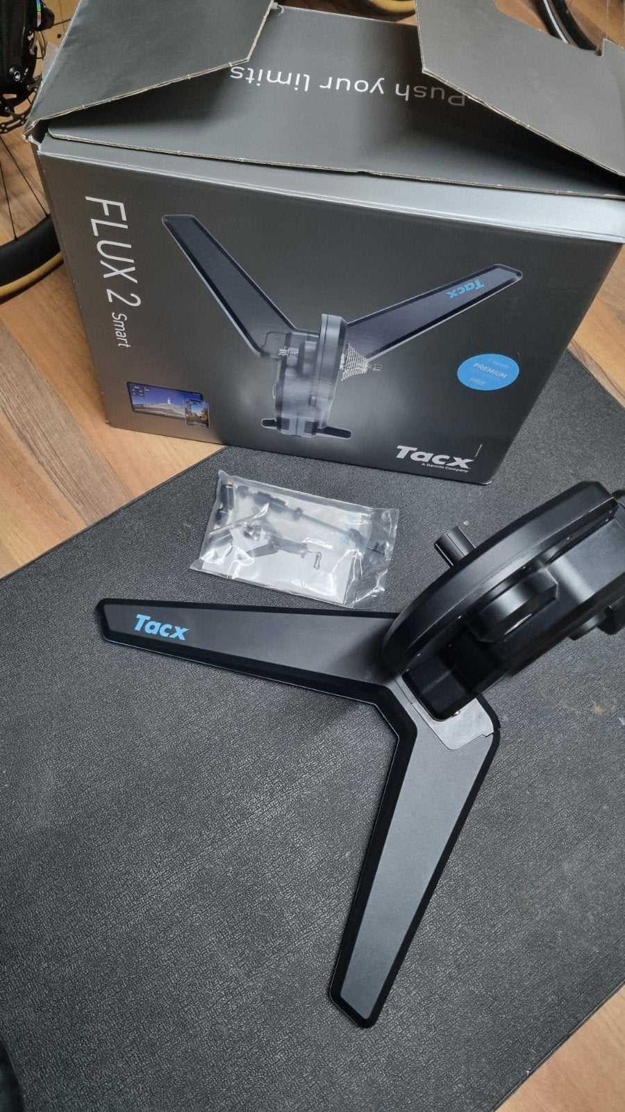 Tacx Flux 2 Smart fietstrainer, Ophalen, Zo goed als nieuw, Overige typen