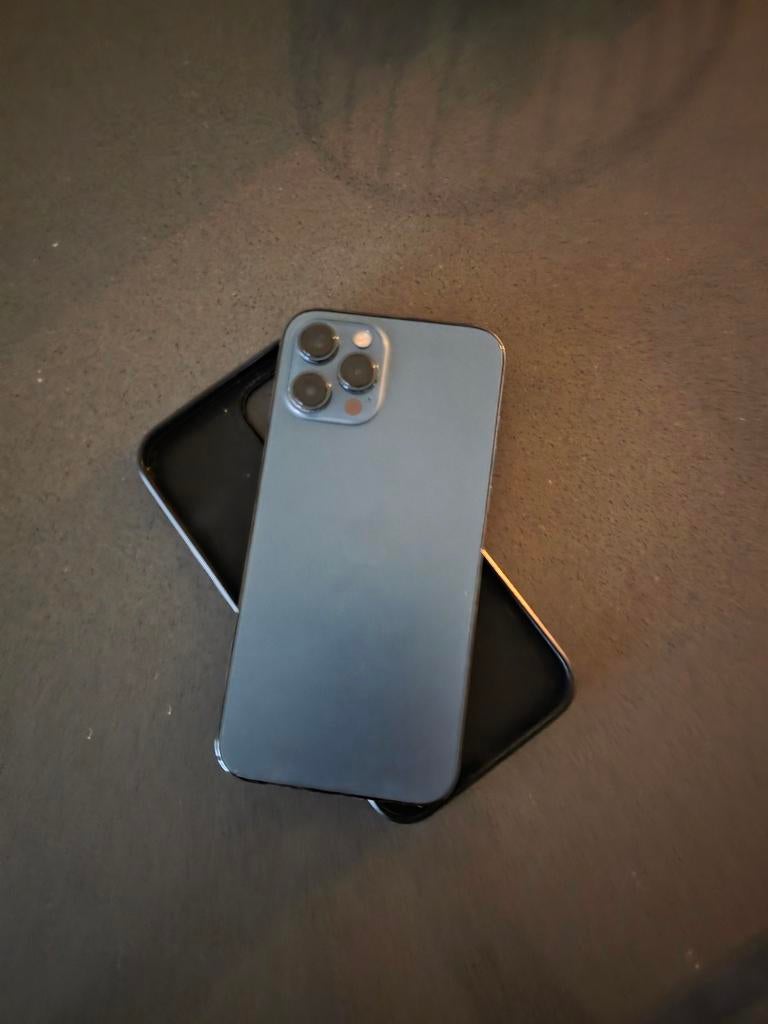 iPhone 12 Pro Max 128GB, 128 GB, Blauw, Zo goed als nieuw, 84 %