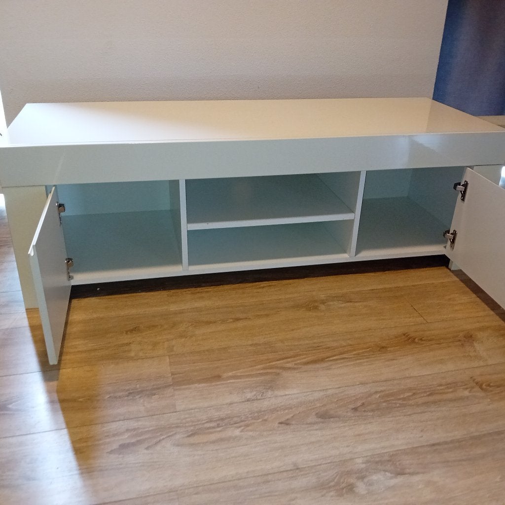 Gratis tv meubel, Huis en Inrichting, Kasten | Televisiemeubels, Ophalen, Gebruikt, 100 tot 150 cm, Minder dan 100 cm