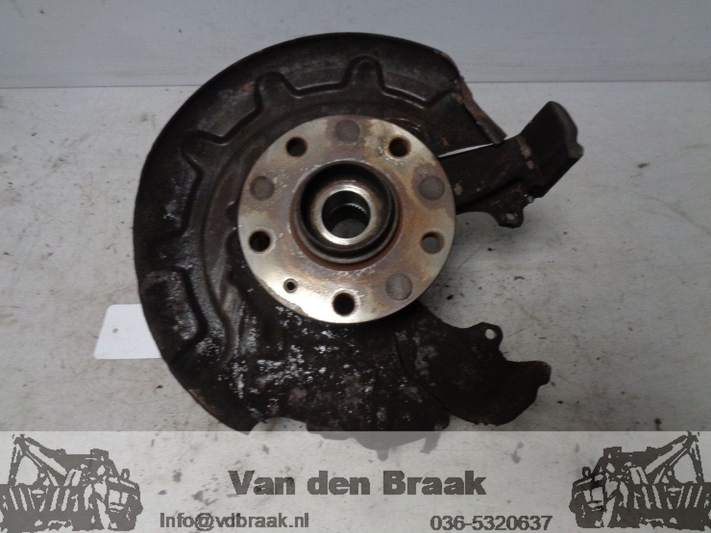 Seat Leon 1.2 TSi 2013-2017 Fusee rechts voor, Gebruikt, -, Herkomst onderdeel bekend, -