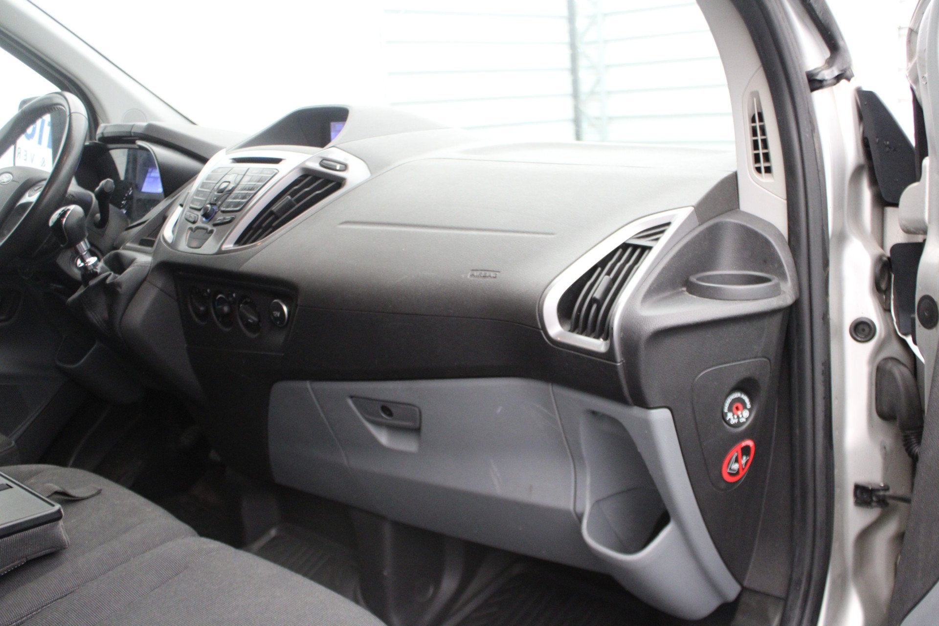 Foto 12 van Ford Transit Custom 270 2.2 TDCI L1H1 Trend camera, navi, ai
