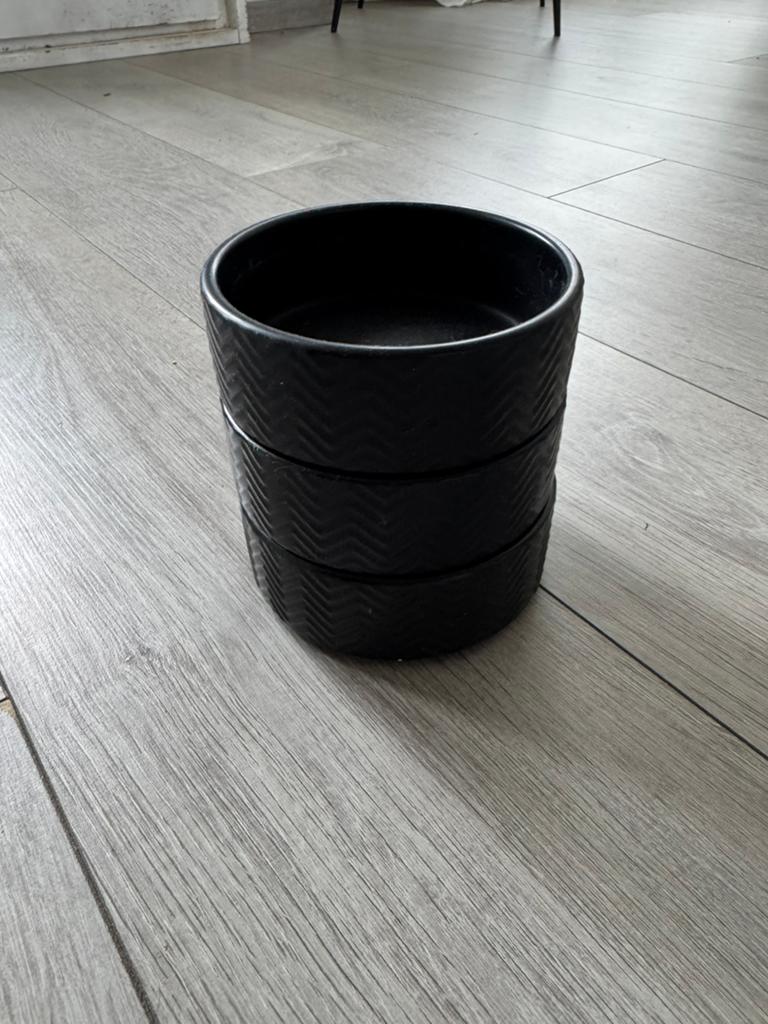 Schaaltjes, Rond, Ophalen of Verzenden, Zo goed als nieuw, Aardewerk