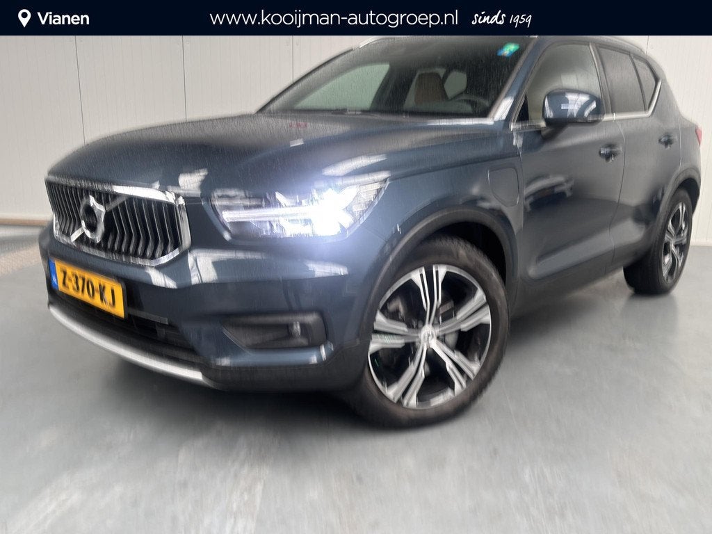 Volvo XC40 1.5 T5 Recharge Inscription, 1712 kg, Blauw, Hybride Elektrisch/Benzine, 3 cilinders