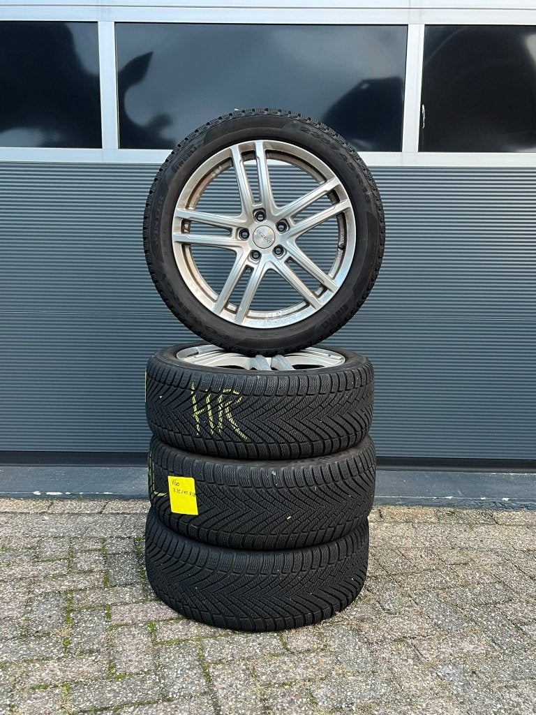 volvo v60 velgen+winterbanden set, Auto-onderdelen, Ophalen, 18 inch, Gebruikt, Banden en Velgen