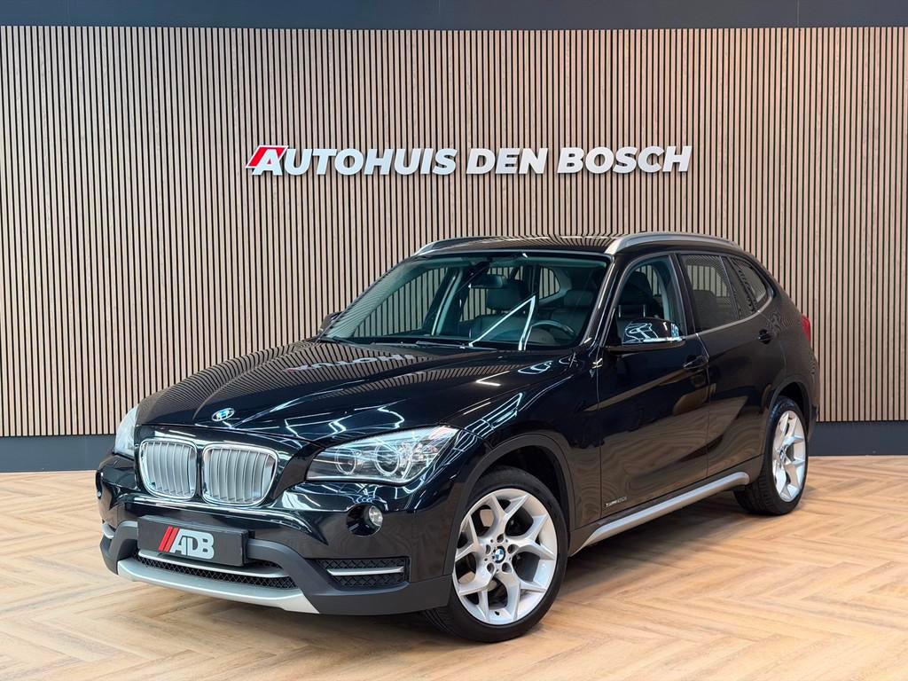 BMW X1 SDrive20i Business, Euro 6, 4 cilinders, USB, Zwart