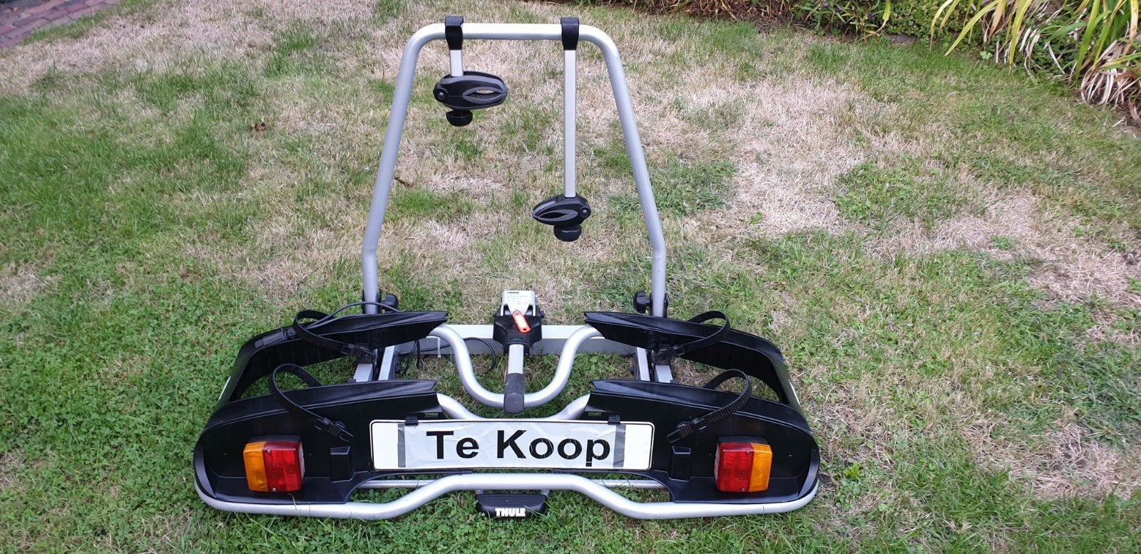 THULE  EP 916 Fietsendrager voor 2x 30 KG aan draaggewicht, Ophalen, Gebruikt, Brede banden, 2 fietsen