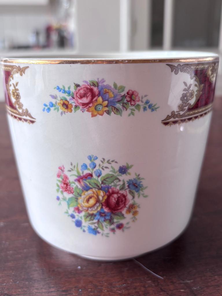Enoch Wedgwood Tunstall cachepot, Antiek en Kunst, Ophalen of Verzenden