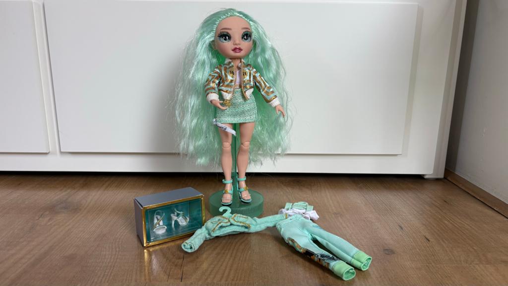 Rainbow High Pop met Accessoires - Zo goed als nieuw, Ophalen of Verzenden, Zo goed als nieuw, Overige typen