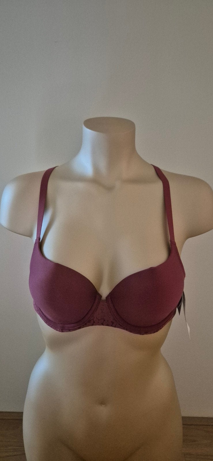 Nieuwe Chantelle EasyFeel BH - Bordeauxrood - Maat 75 B, Chantelle, Ophalen of Verzenden, Rood, BH