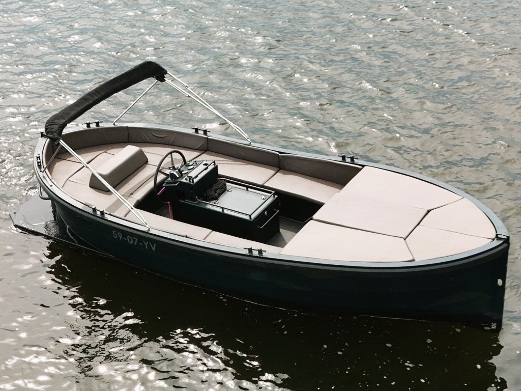 Lekker Damsko 750 Cabin Mecruiser 4.5L 250 pk 305 uur, Binnenboordmotor, Aluminium, 8 m, Anker