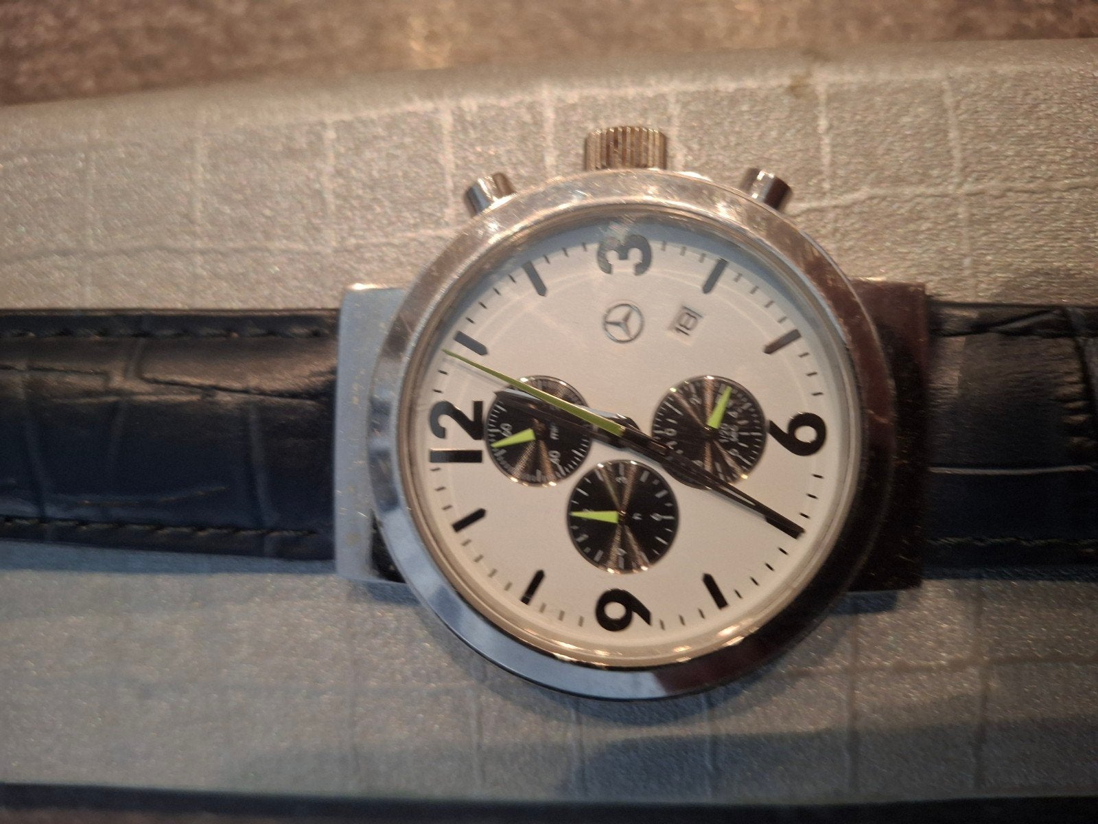 Mercedes-Benz Collection horloge - klein krasje achterkant, Overige merken, Staal, Polshorloge, Ophalen of Verzenden