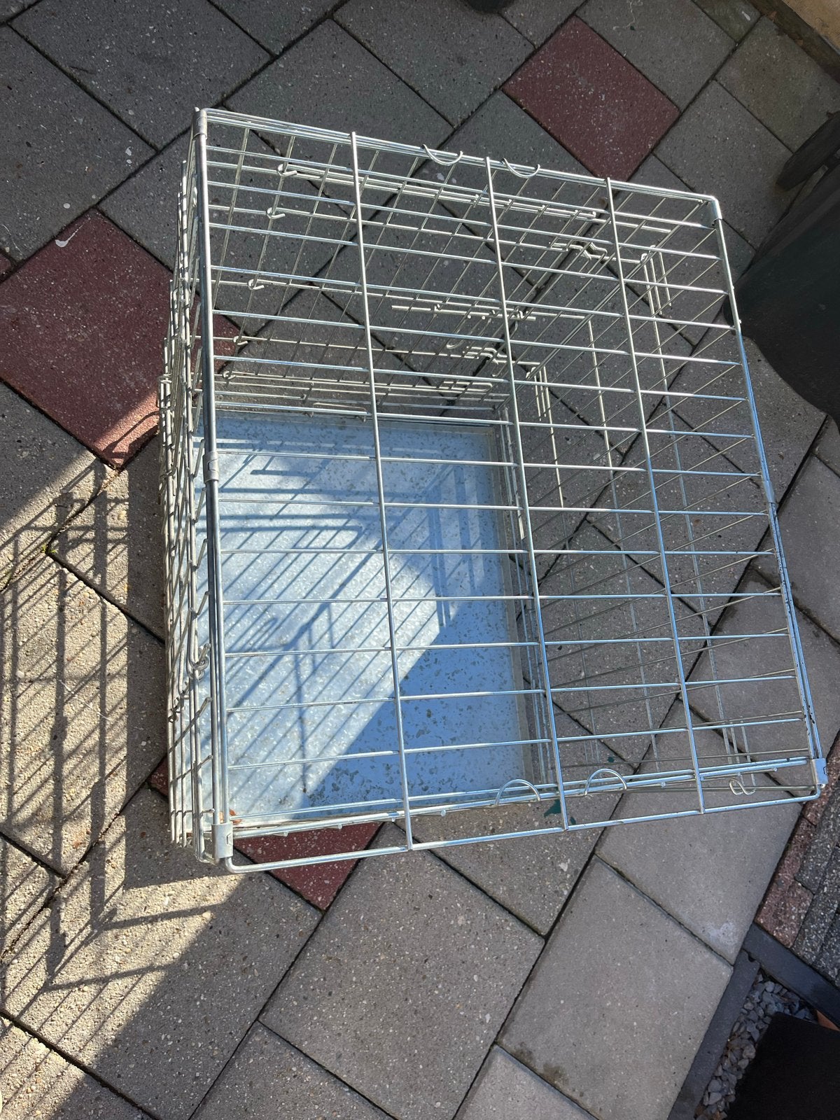 De koop bench, Dieren en Toebehoren, Ophalen, Zo goed als nieuw