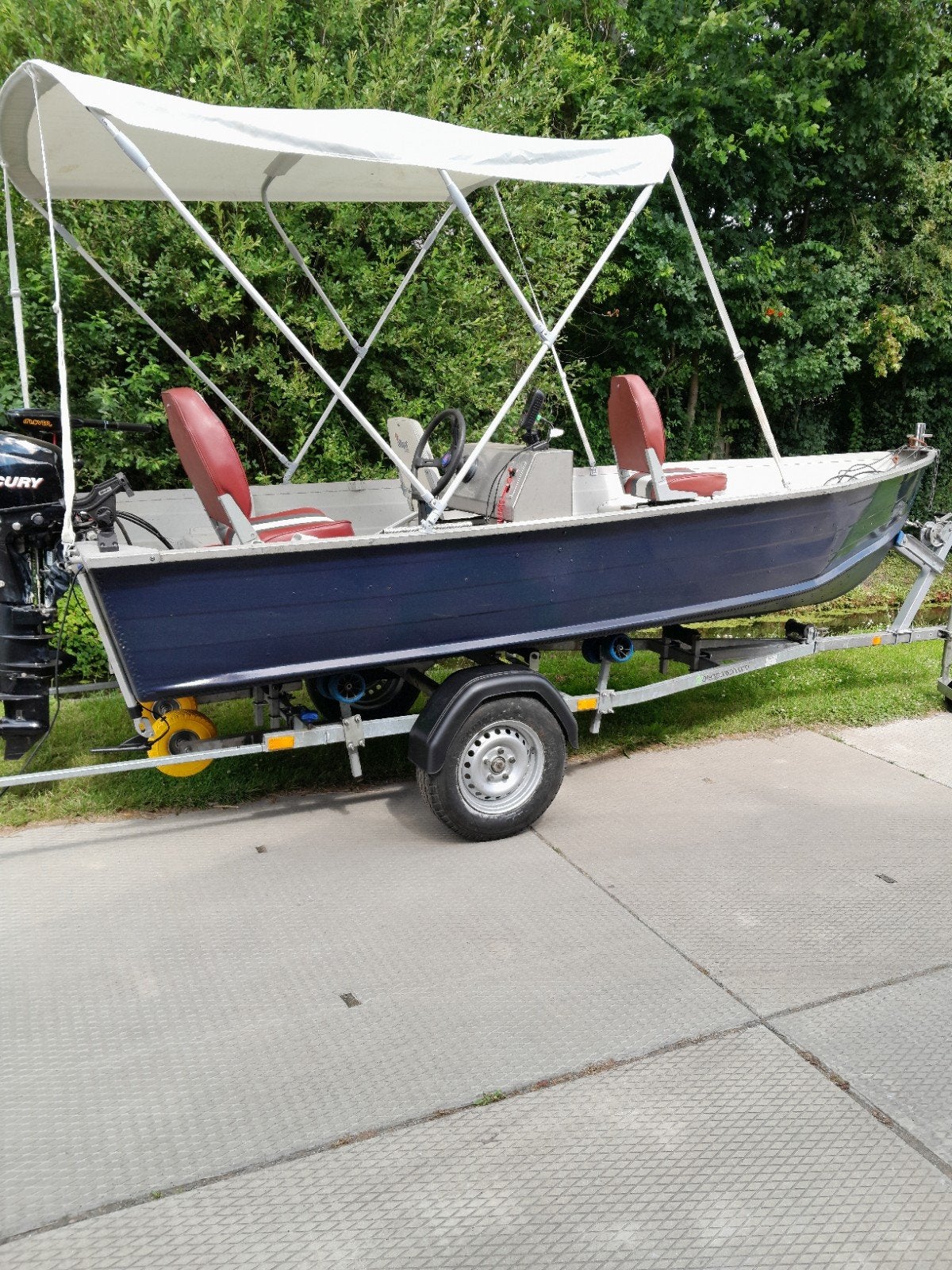 Aluminium visboot met Mercury 8pk en elektrische motor, Buitenboordmotor, Aluminium, Visboot, Trailer