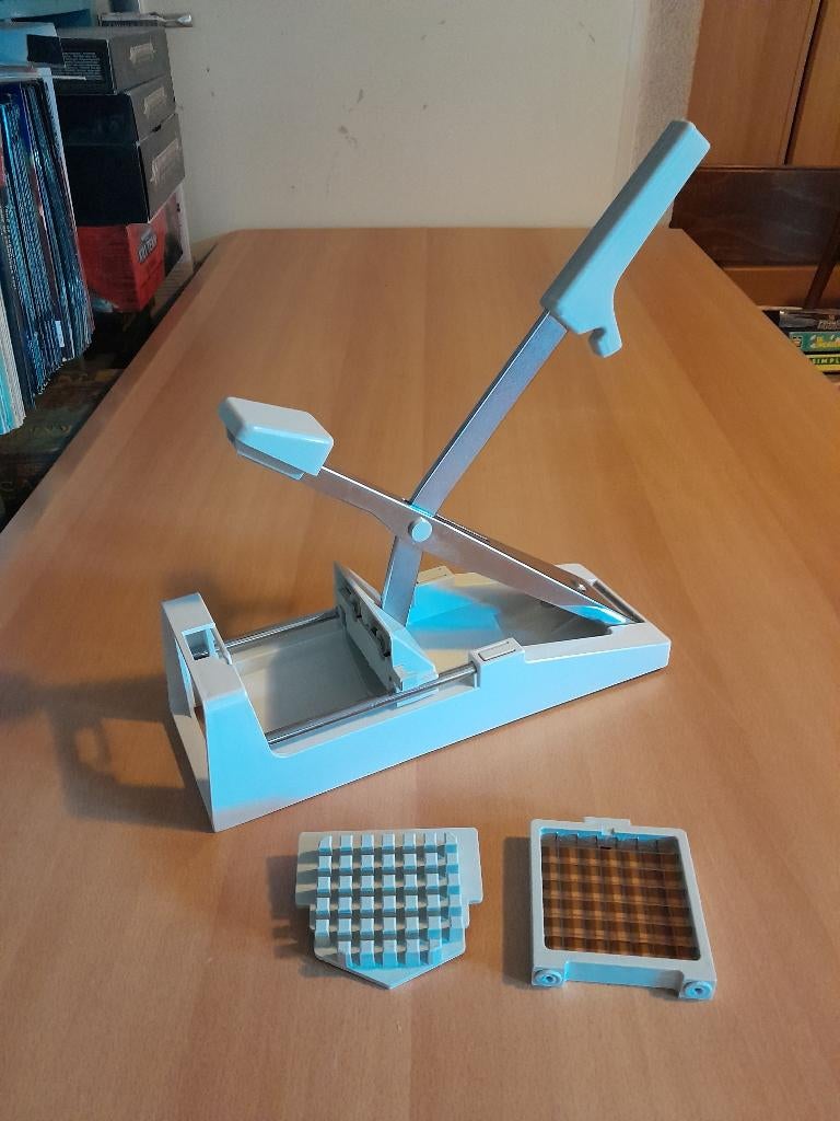 Vintage Brabantia Patatsnijder / Frietsnijder zgan, Ophalen, Zo goed als nieuw
