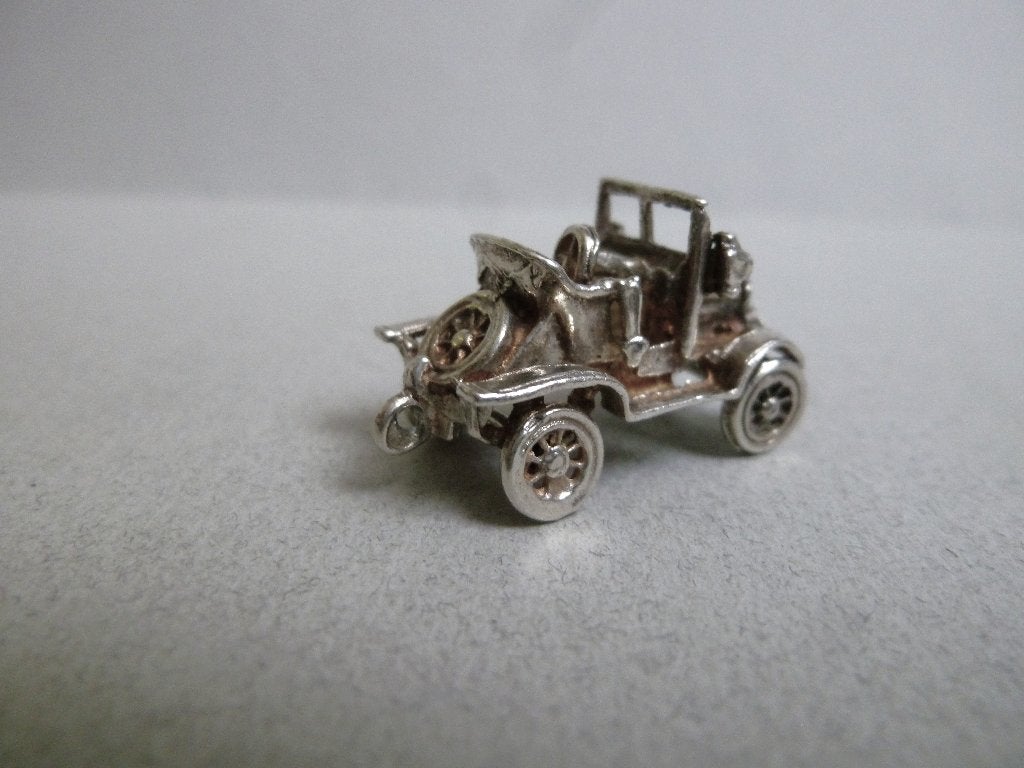 Grote oude bedel zilver Oldtimer Klassieke Auto wielen draai, Verzenden, Zilver, Hanger
