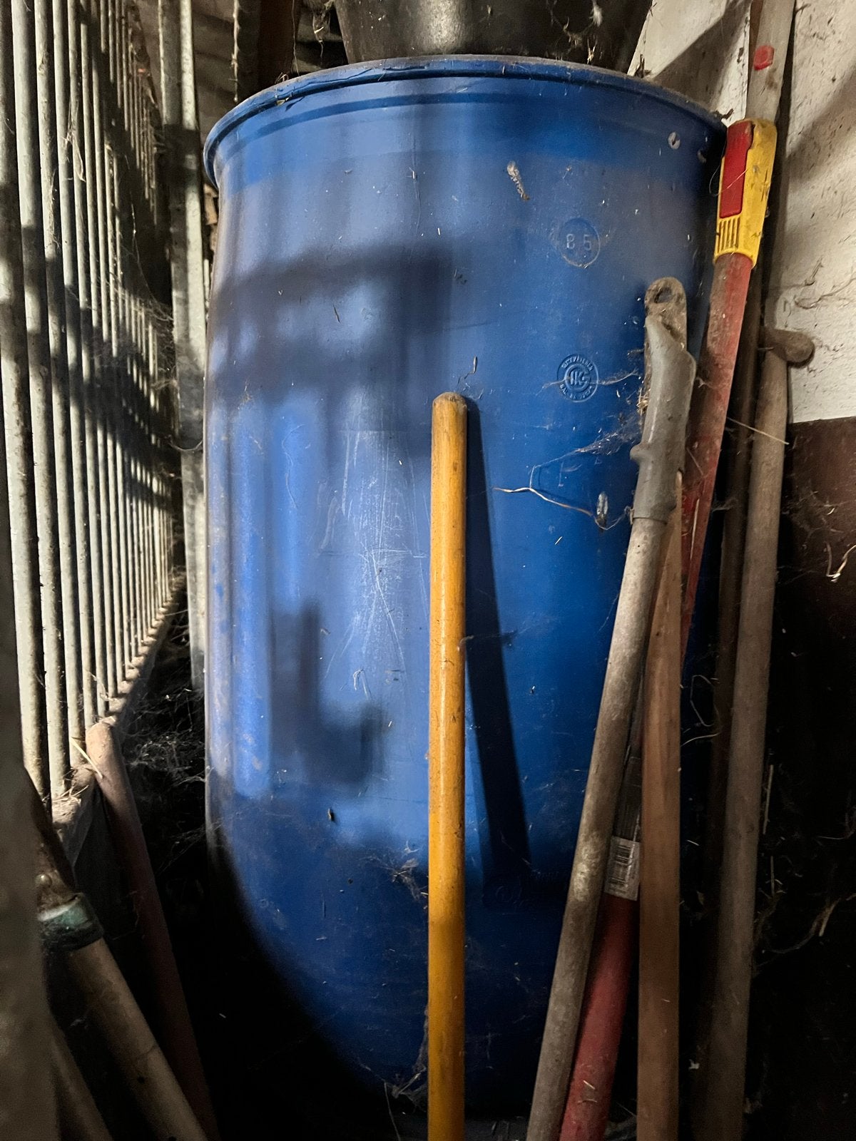 4 Grote Blauwe Kunststof Tonnen - 220 Liter Vaten, Tuin en Terras, Ophalen of Verzenden