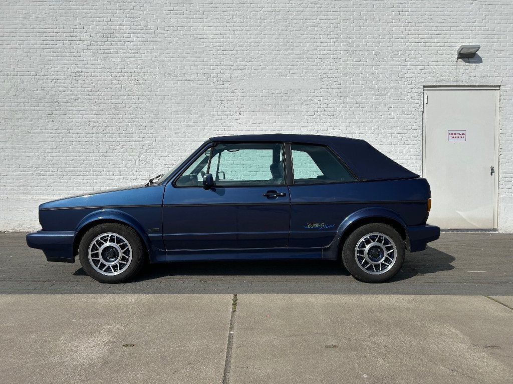 Volkswagen Golf 1 Cabrio Quartet Youngline, Voorwielaandrijving, Stof, 4 cilinders, Cabriolet