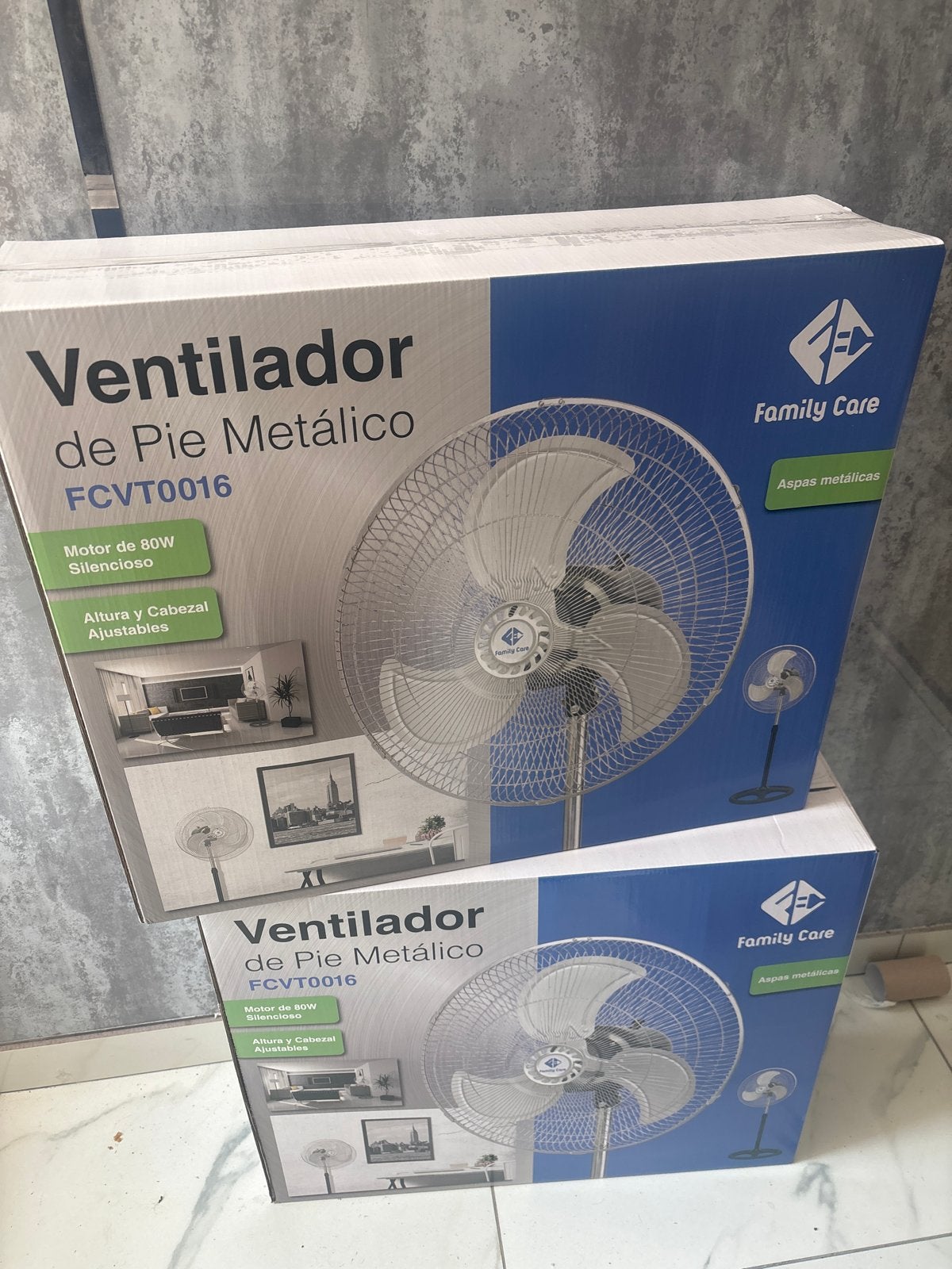 Gloednieuwe statief Ventilator, Witgoed en Apparatuur, Ventilatoren, Nieuw, Statiefventilator, Ophalen of Verzenden